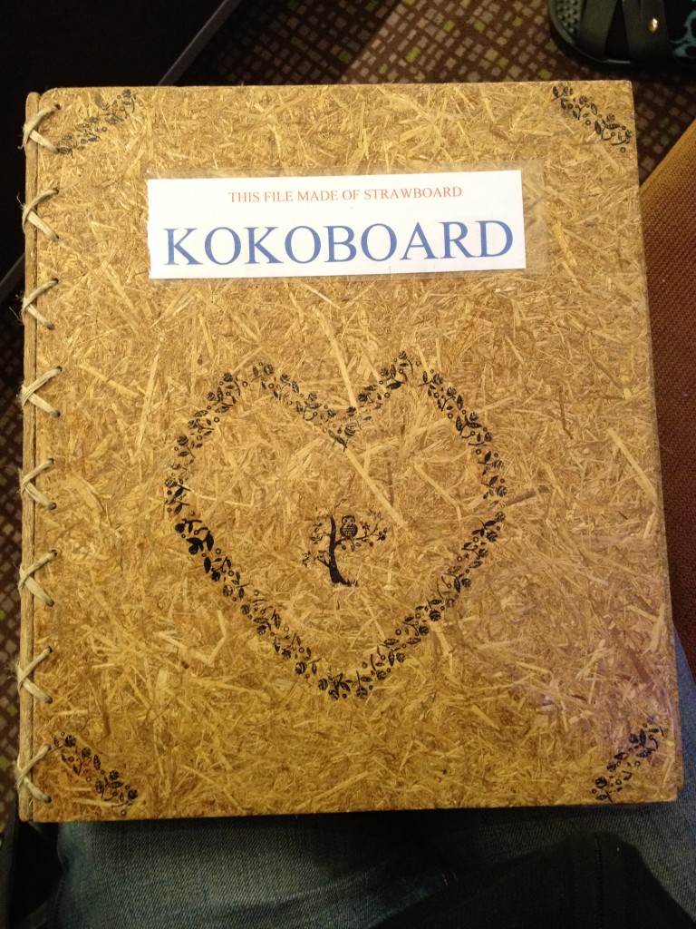 Folder made from rice straw by Koko